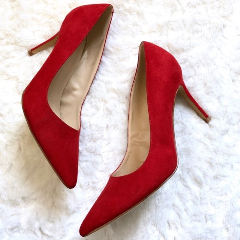 NWOT Marc Fisher Darren Heels